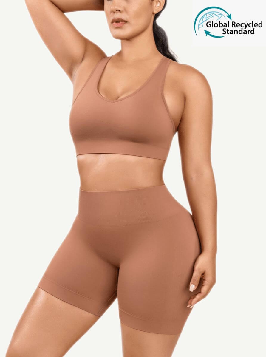 CurvedByOshunÂŽ đżEco-friendly Sexy V Neck Seamless Sportswear Biker Shorts Set