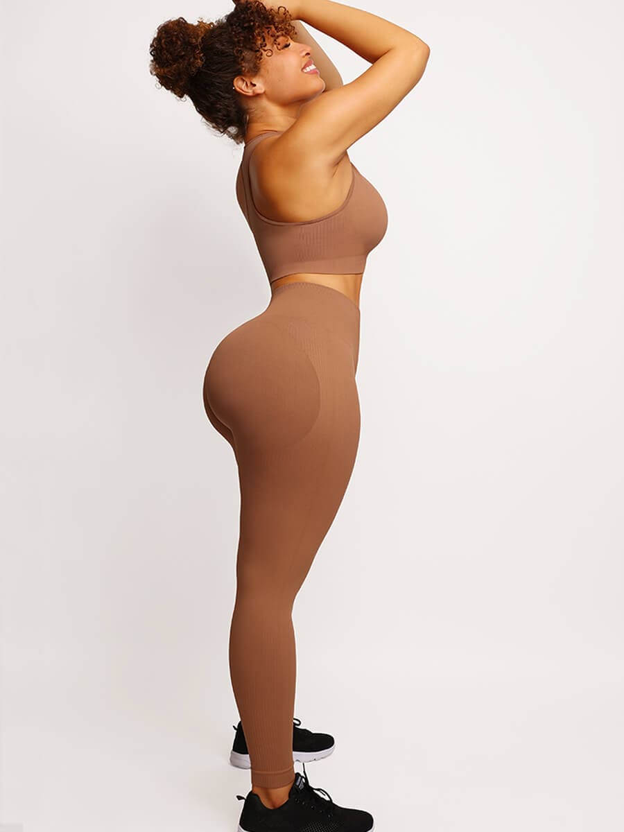 CurvedByOshunÂŽ đżEco-friendly Sexy Seamless Sportswear Butt Lifting Tummy Control