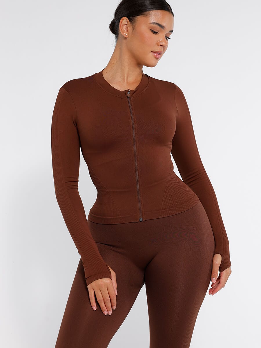 CurvedByOshun® Seamless Full Zipper Running Top with Thumb Holes