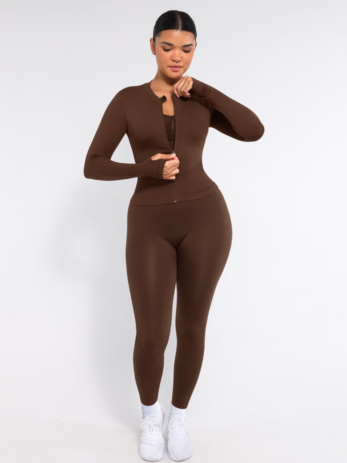 CurvedByOshun® Seamless Full Zipper Running Top with Thumb Holes