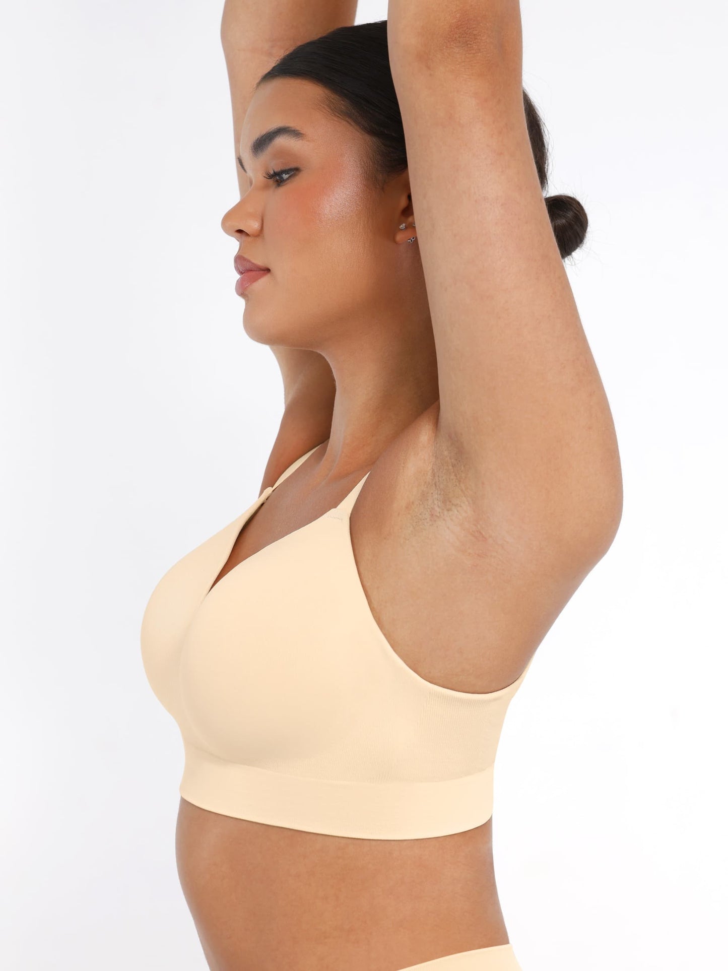 CurvedByOshun® Seamless Wireless Bust Support Shapewear Bra
