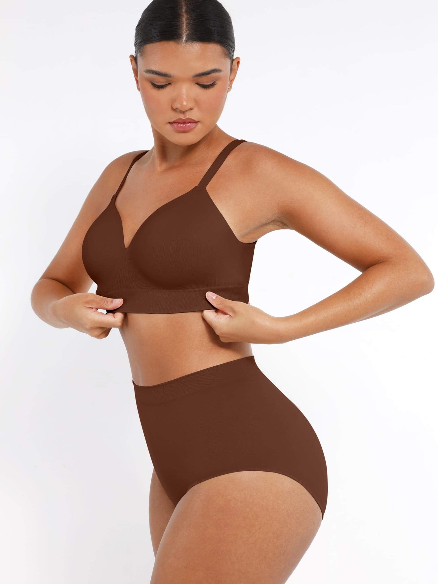 CurvedByOshun® Seamless Wireless Bust Support Shapewear Bra